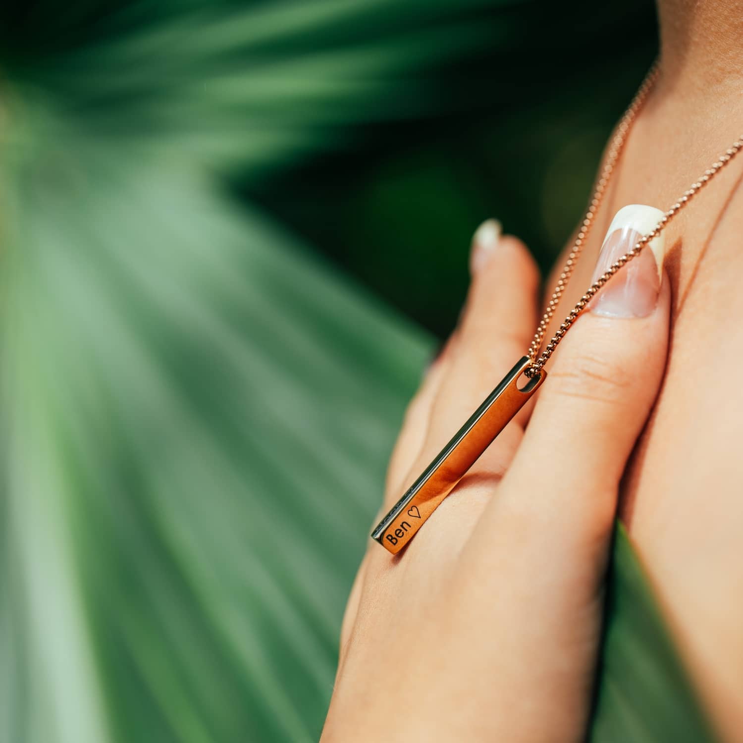 Column necklace with engraving