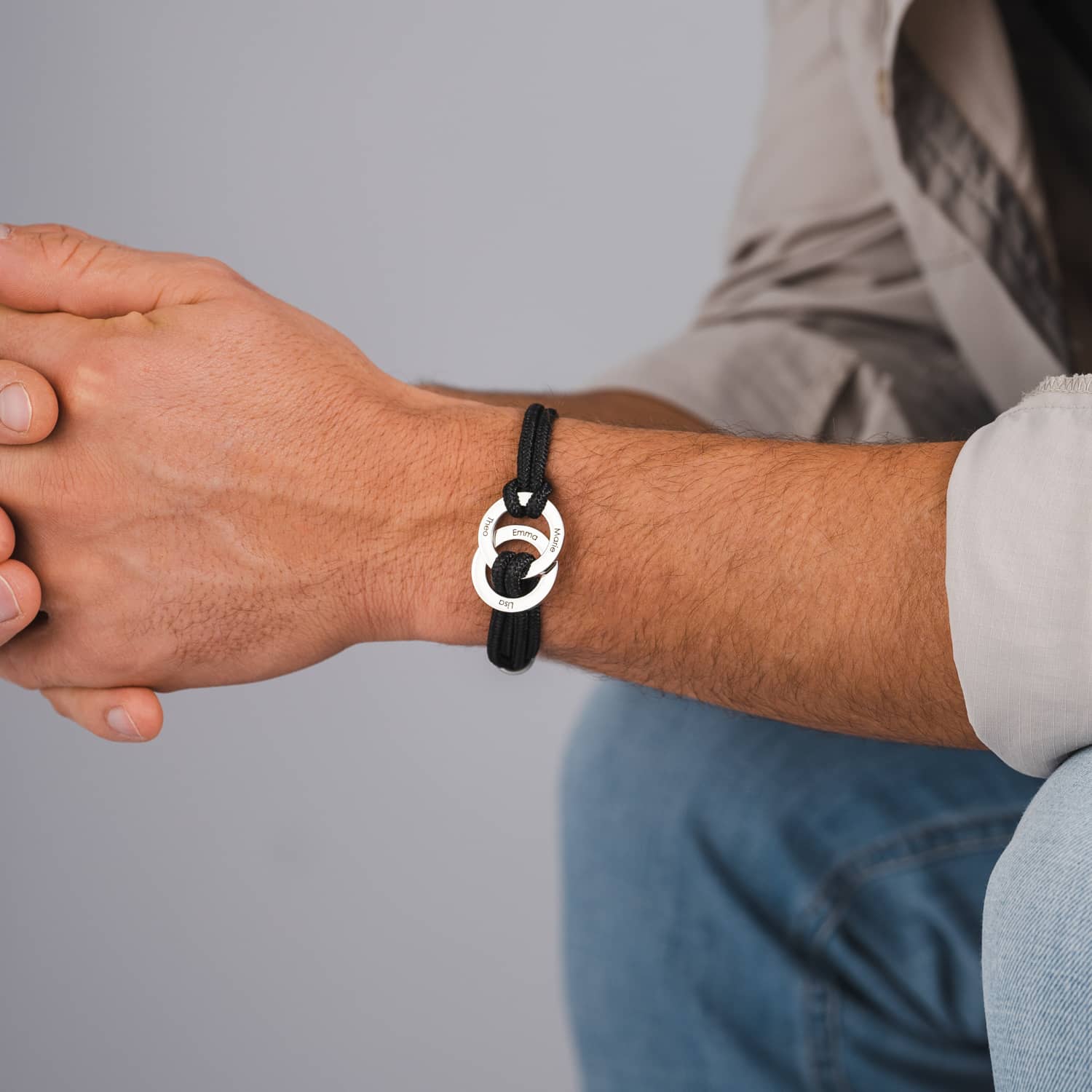 Infinity bracelet with engraving