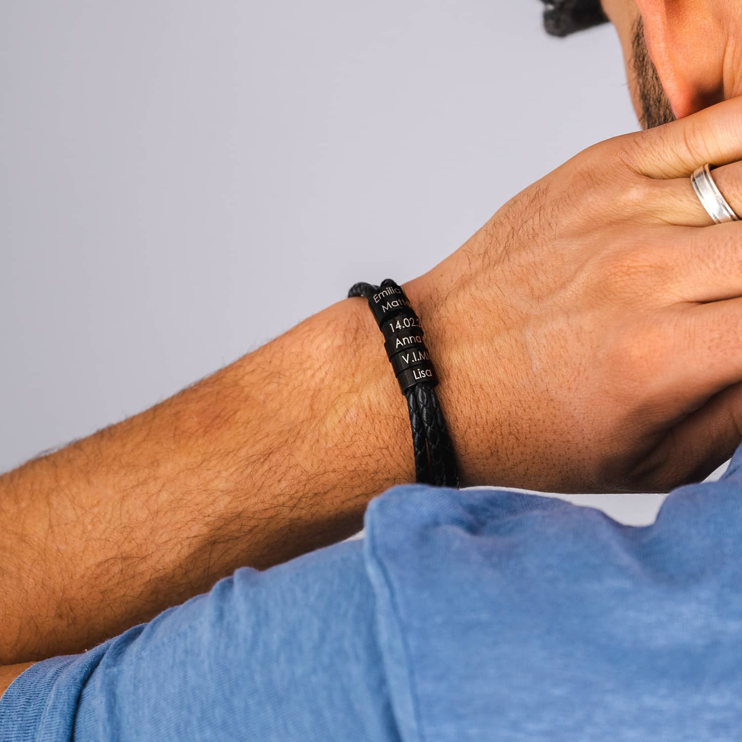 Leather bracelet with engraving - Black Edition